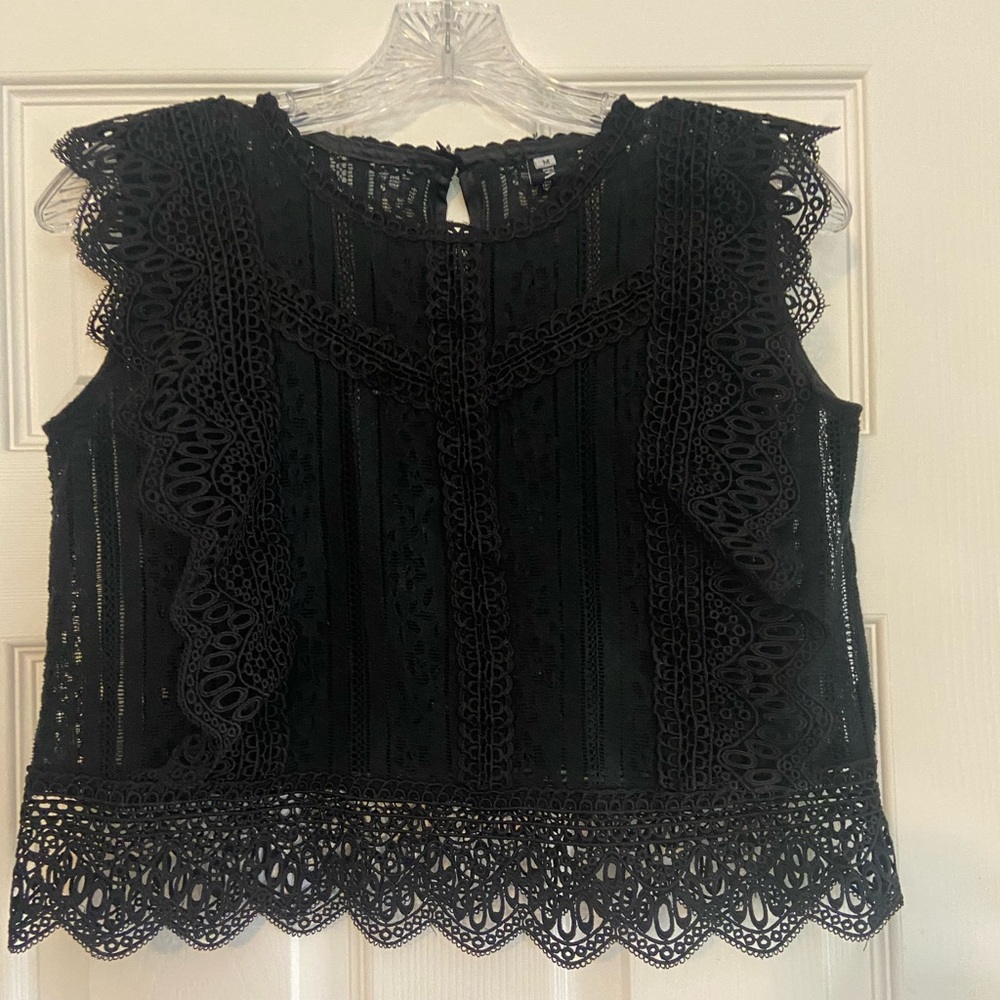 CHICKWISH CROCHET TRIM SLEEVELESS LACE TOP